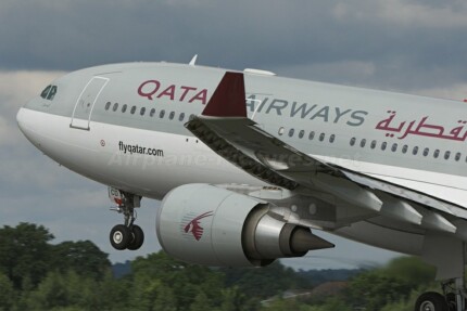 Qatar Airlines Boeing 787 Takeoff Sticker